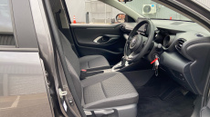 Toyota Yaris 1.5 Hybrid Design 5dr CVT Hybrid Hatchback